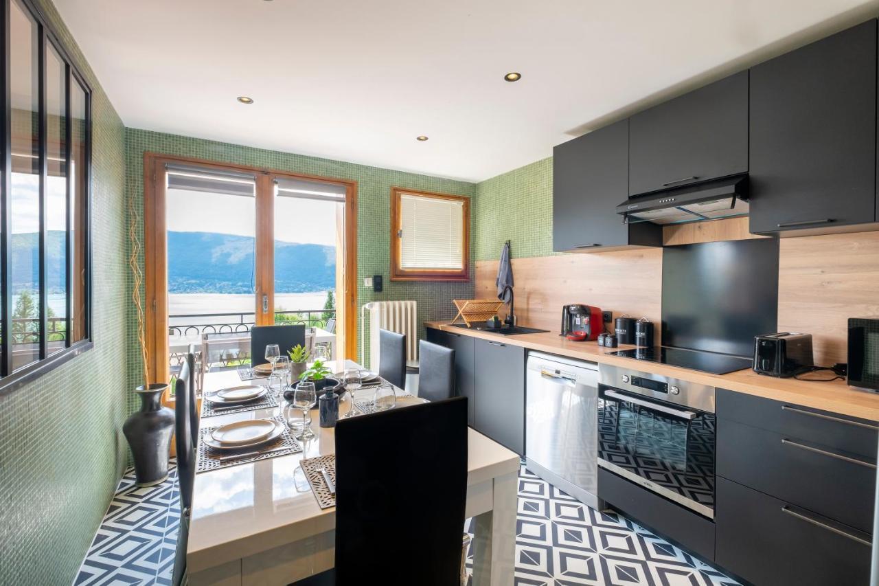 T4 Avec Vue Imprenable Sur Le Lac D'Annecy Apartment Veyrier-du-Lac Bagian luar foto